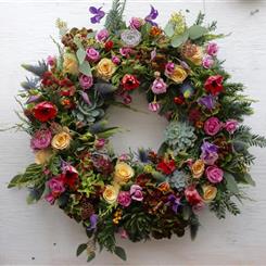 Deluxe Festive Door Wreath